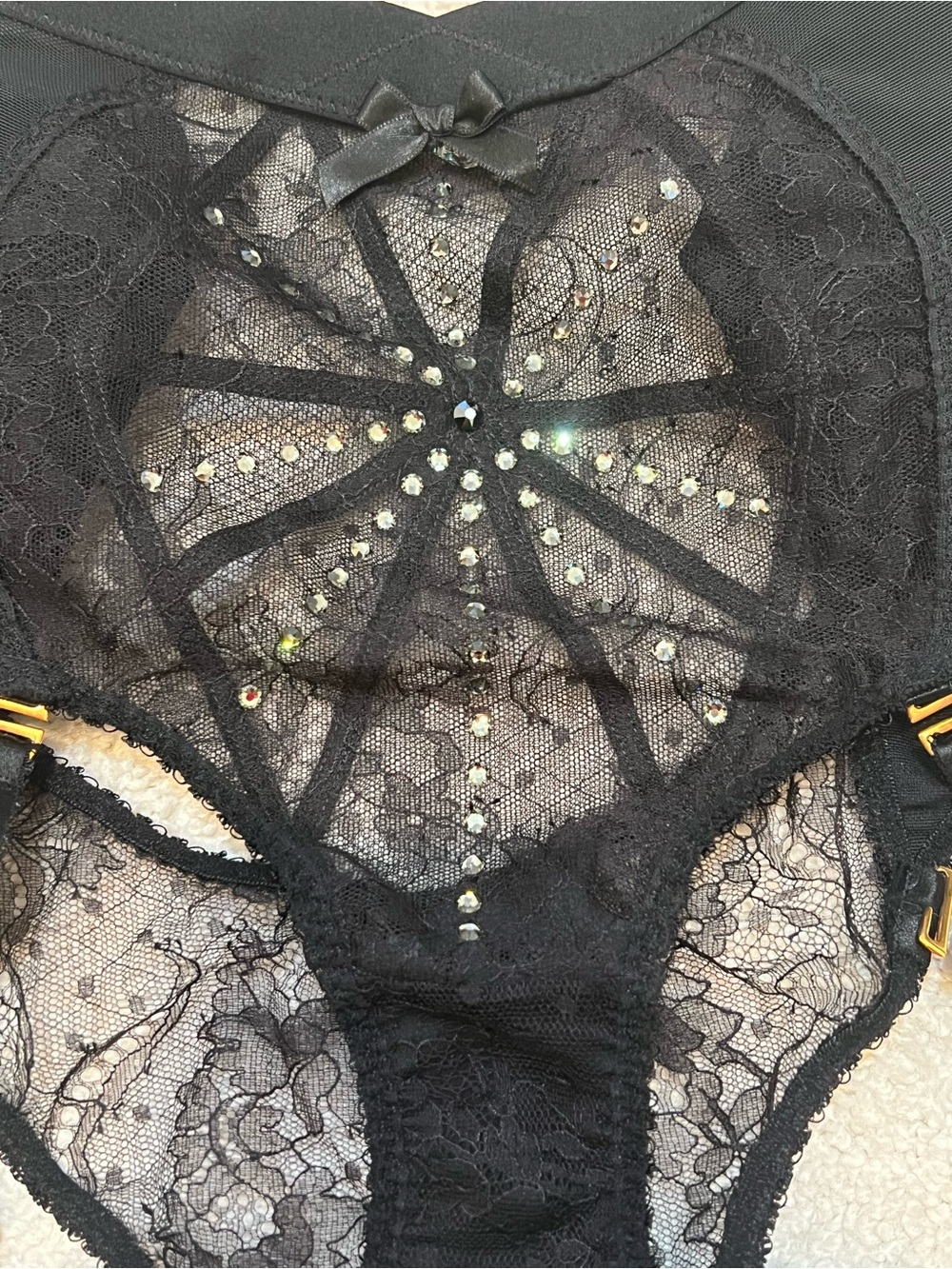 Agent Provocateur franni Black Lace Bralette, High-Waist Garter Set - Picture 7 of 12